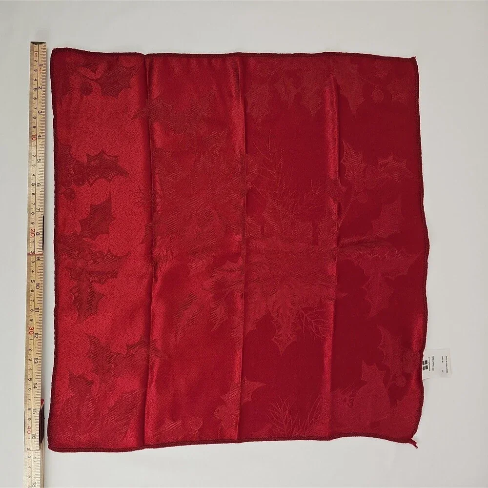 Lot of 7 Essential Home Cloth Napkins Red Cream Jacquard Polyester Holiday